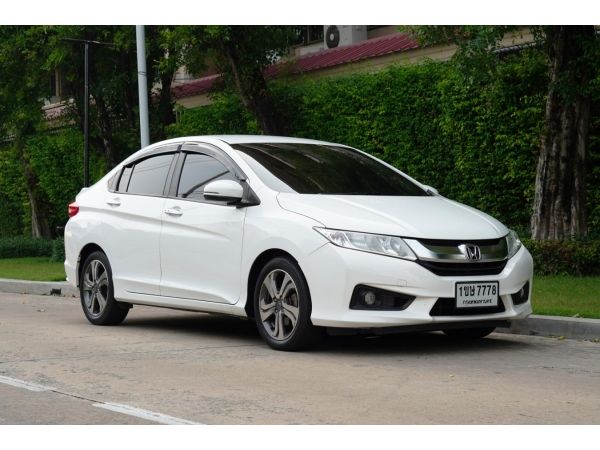 Honda All New city ปี 2014(57) สีขาว รุ่นSV Top มือเดียวป้ายแดง ตัวรถเดิมๆไม่มีชน ตัวถังสีเดิมหมด